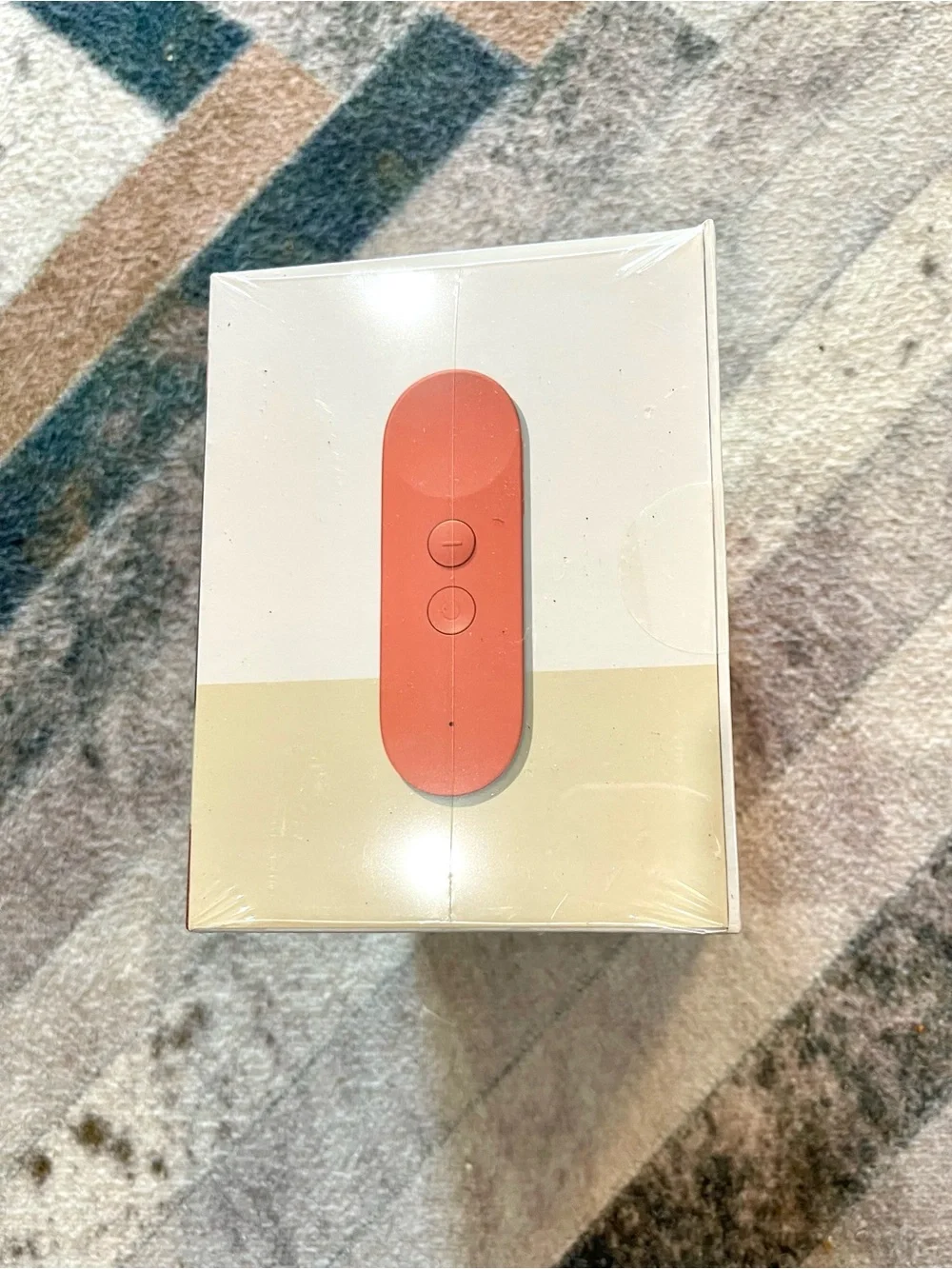 Google Daydream View VR Headset - Coral/Black